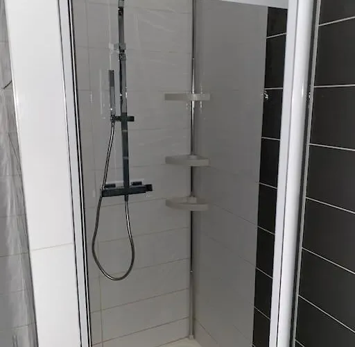 Moderne Entierement Renove. Lejlighed